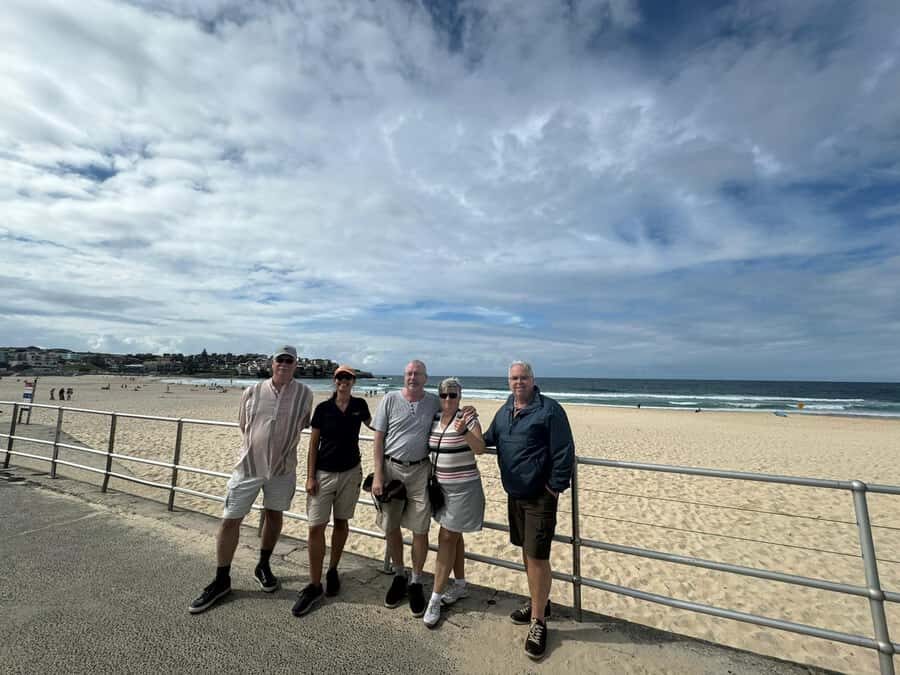 1/2 day Sydney Sightseeing and Bondi Beach Tour - Tour timing and where you end up: plan your next step