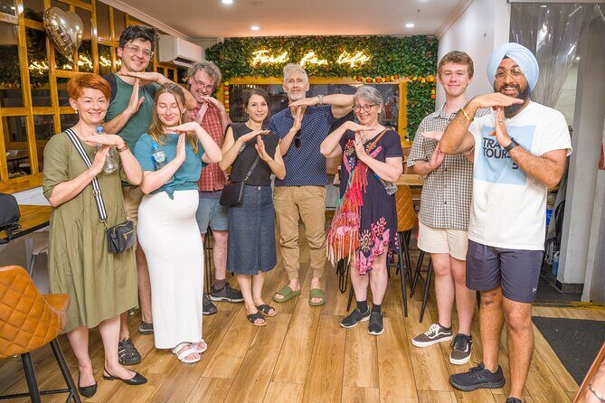 All Inclusive Twilight Nights Little India Half Day Tour - Naan baking and cooking in a live kitchen