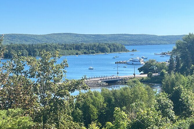 Baddeck & Bell Museum Tour: Explore at Your Own Pace - Comfort and the van ride: why group size matters