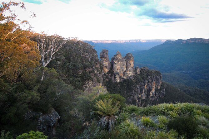 Blue Mountains Private Charter - Leura’s village vibe for an easy lunch break