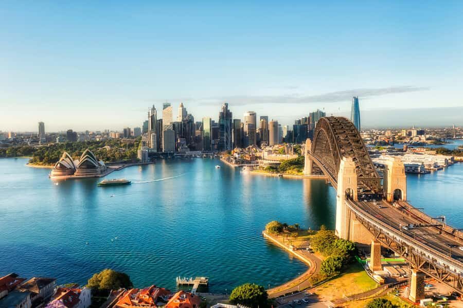 Blue Mountains Tour w/Lunch: Scenic World, Zoo & Koala Photo - The harbour ferry return: why the finish matters