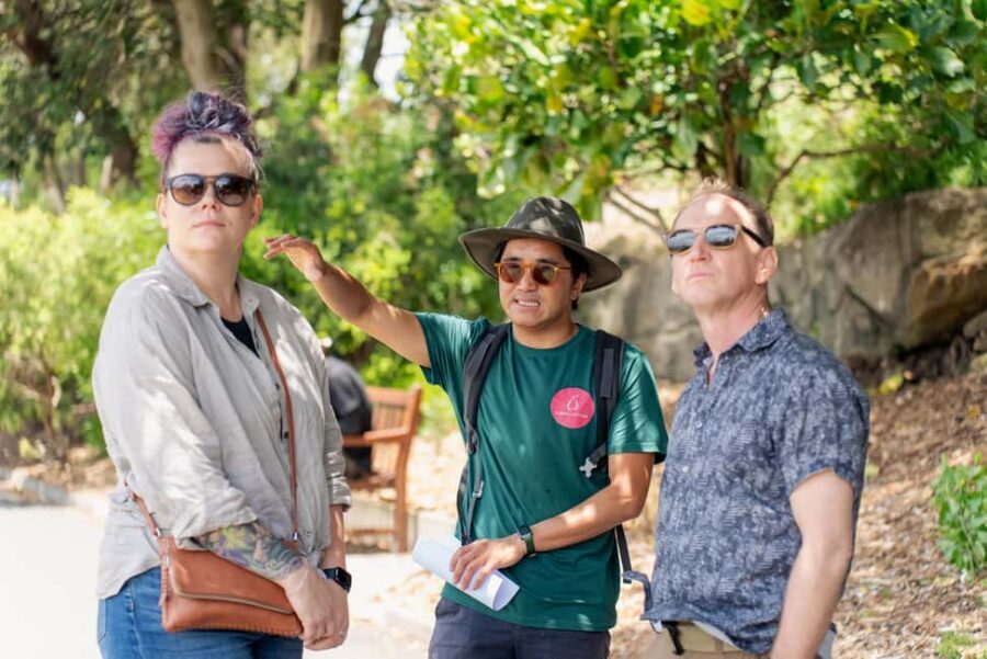 Foraging Food Tour Sydney Native Aussie Food - Tastes on the Path: Lemon Myrtle, Macadamia, and Davidson Plum