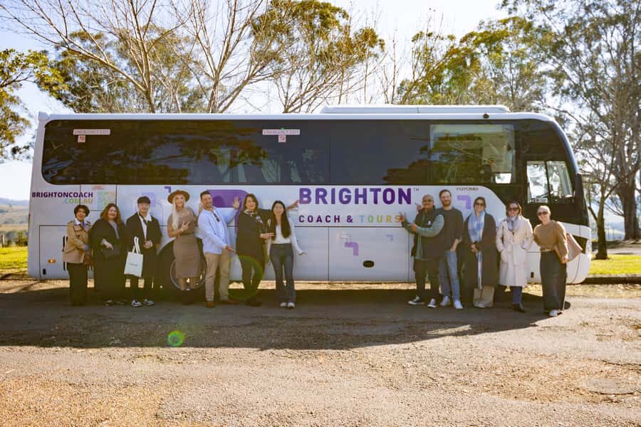 Hunter Valley: Wine Tour with 2-Course Lunch, Choc & Cheese - Lunch at voco™ Kirkton Park Hotel: a real break with pairing