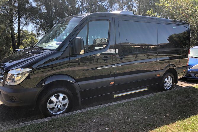 Premium Private Transfer FROM Sydney CBD/Downtown to Sydney Airport 1-11 people - Pickup in Sydney CBD/downtown: meet the driver, not the system