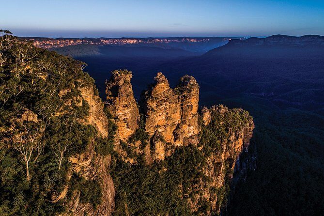 Private Tour: Jenolan Caves & Blue Mountains in a day - A one-day mix of Jenolan Caves and Blue Mountains lookouts
