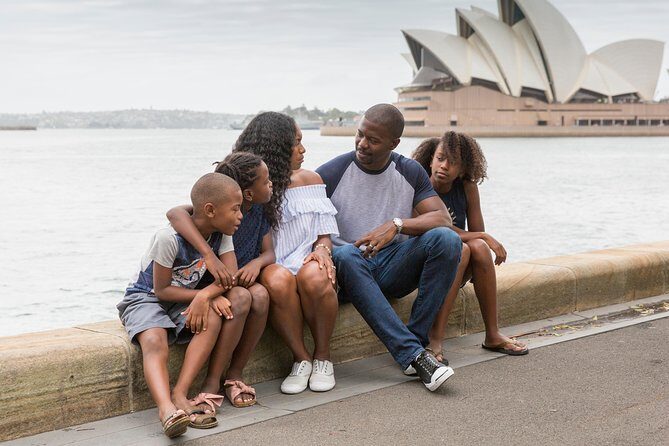 Private Vacation Photography Session with Local Photographer in Sydney - Picking your route: Harbour vibes vs Bondi energy vs Observatory viewpoints
