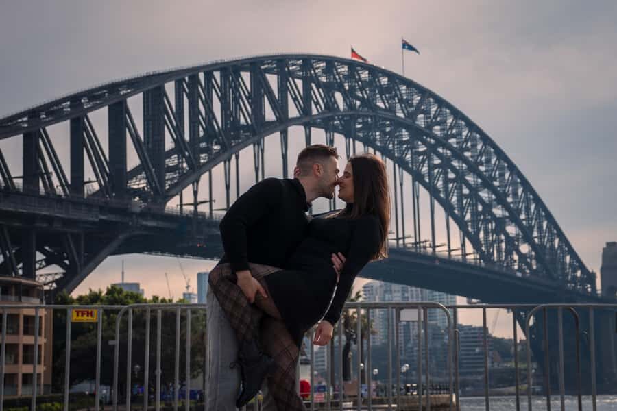 Professional photoshoot at The Rocks in Sydney - Meeting at 93 George St: start point and what to look for