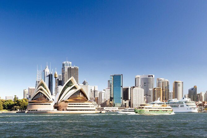 Small Group Tour Sydney City Highlights and Hidden Gems - Milsons Point to Farm Cove: skyline angles that feel made for photos