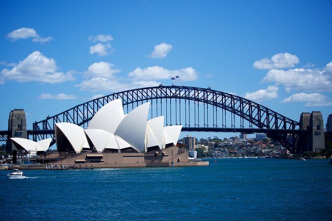 Sydney Coastal Escape | Private Mercedes Tour Sydney - Mrs Macquarie’s Chair and the Harbour Bridge crossing