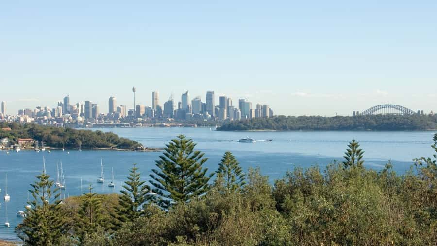 Sydney: Half-Day Private Tour of Sydney's Northern Beaches - Manly Beach and North Head: finish with coastline energy and harbour payoff