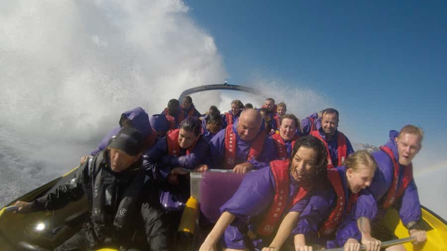 Sydney Harbour: 45-Minute Extreme Adrenaline Rush Ride - Circular Quay to Sydney Heads: Where the Adrenaline Starts