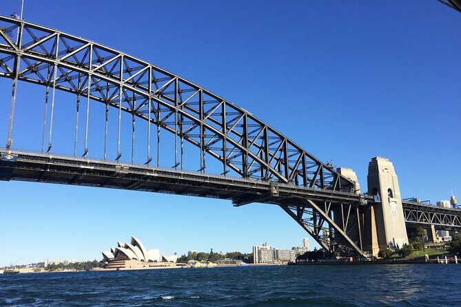 Sydney: Harbour Highlights & Aussie Bites Catamaran Cruise - Cruise Route and Photo Stops: Opera House, Harbour Bridge, Barangaroo