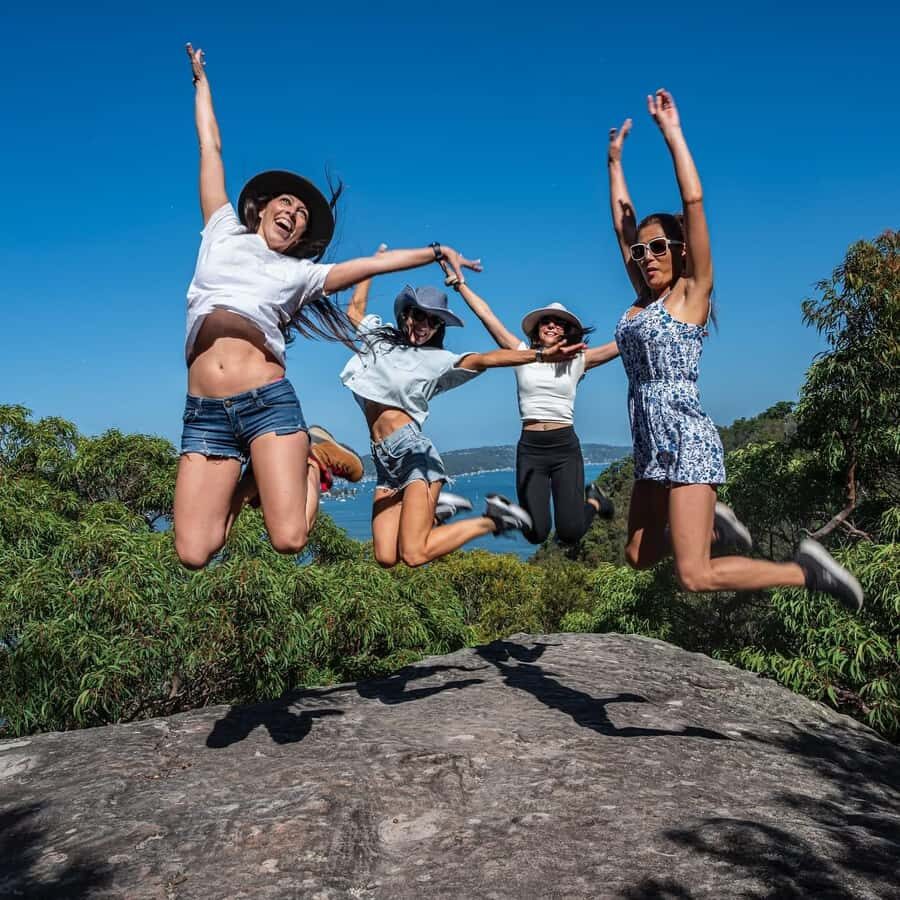 Sydney: Ku-ring-gai National Park with Hike, Beach & Picnic - Why Ku-ring-gai Chase feels different from a typical Sydney day trip