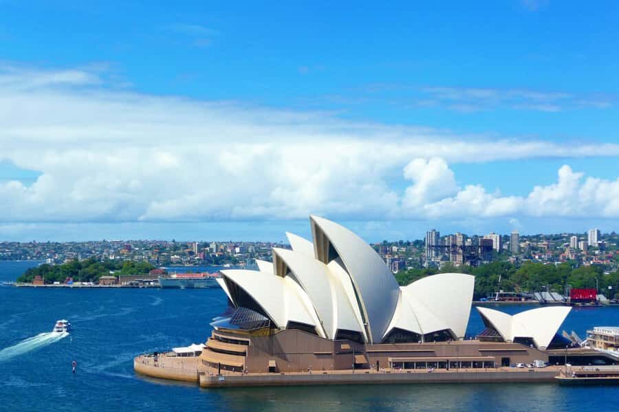 Sydney: Private custom tour with a local guide - Why a private Sydney guide makes the city feel manageable