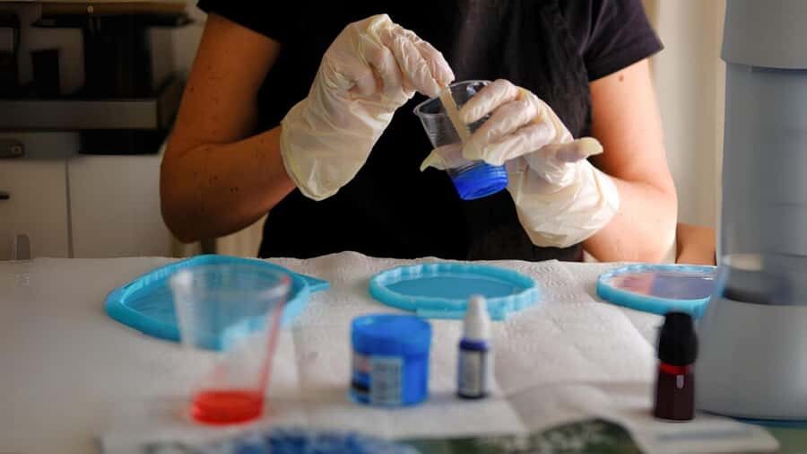 Sydney: Resin Art Classes - Cheeseboards & Coasters - Quick hits
