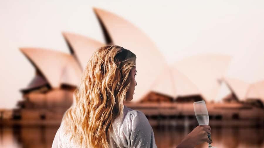 Sydney: Sydney Harbor Lunch Cruise with Welcome Drink - What to bring (and what to wear) for deck time